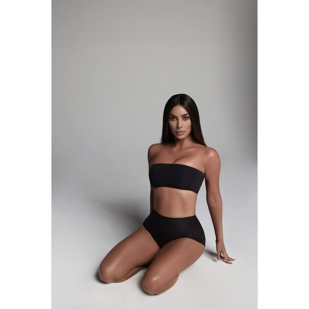 SKIMS Fits Everybody Bandeau - Picture 5 of 8